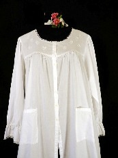 039 ButtonFront Robe